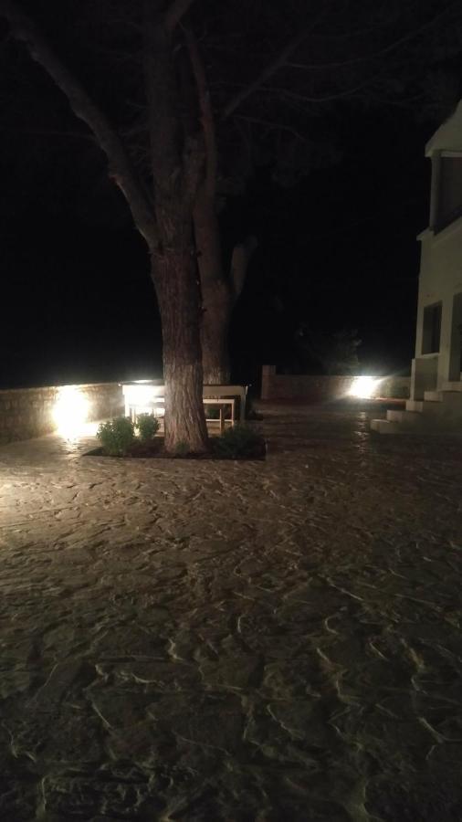 Tzanetos Seaside Villa Kyparissia Exterior photo